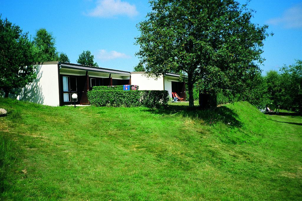Hotel Vvf Aubrac Chaudes-Aigues Camera foto