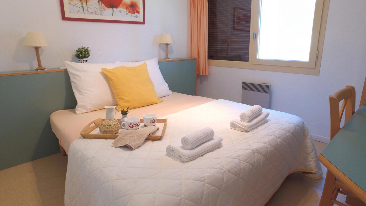 Hotel Vvf Aubrac Chaudes-Aigues Esterno foto